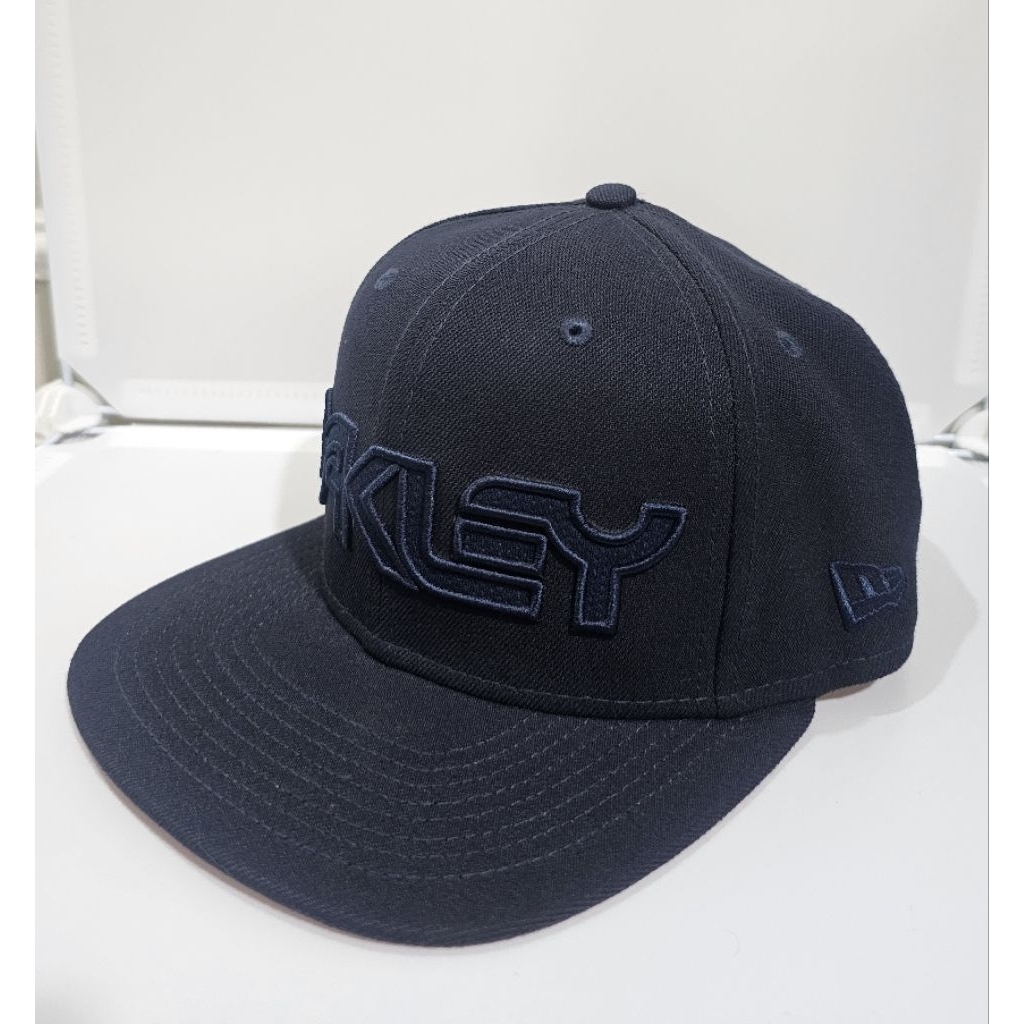 Topi Original New Era x Oakley