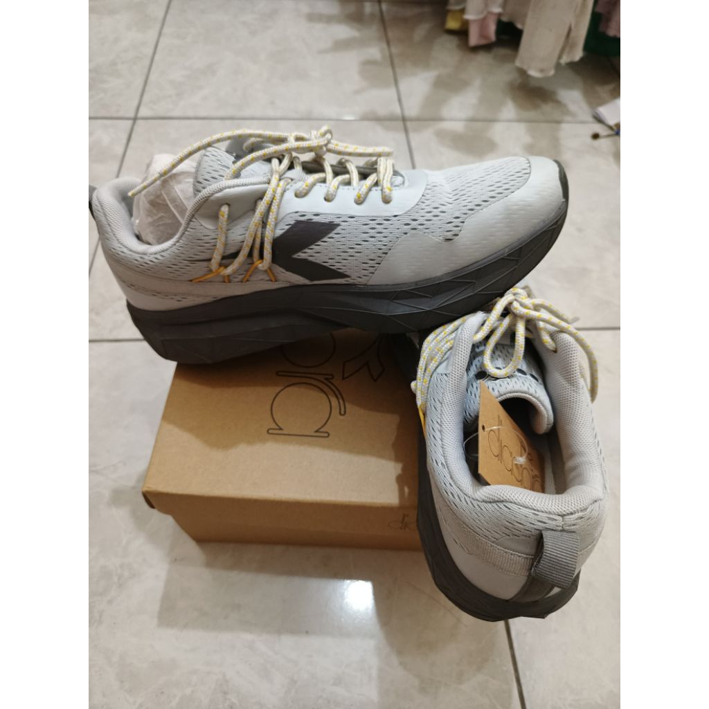Diadora Running Shoes Preloved