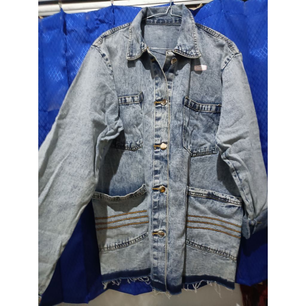jeans preloved/ jeans wanita preloved/ blazer preloved / mayoutfit preloved