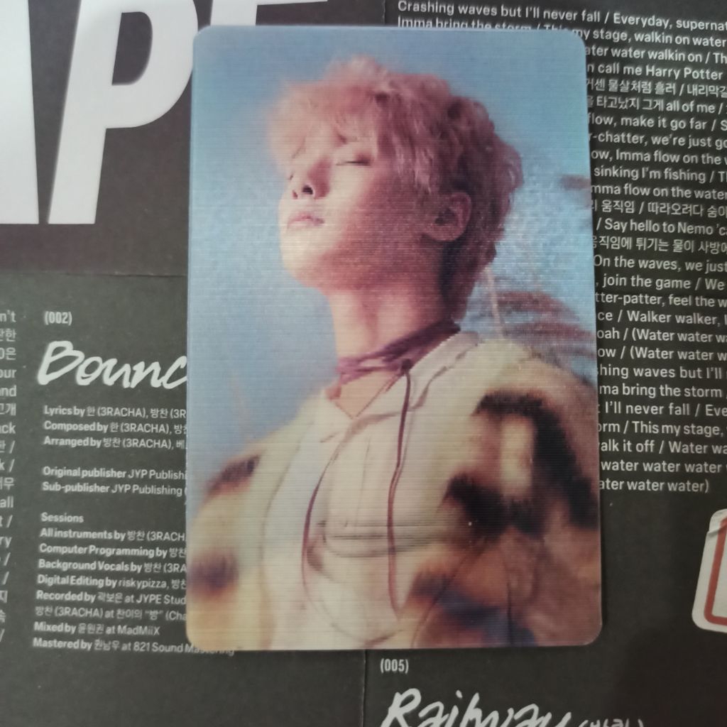 Stray Kids IN Lenti Levanter Photocard - Jeongin Lenticular PC