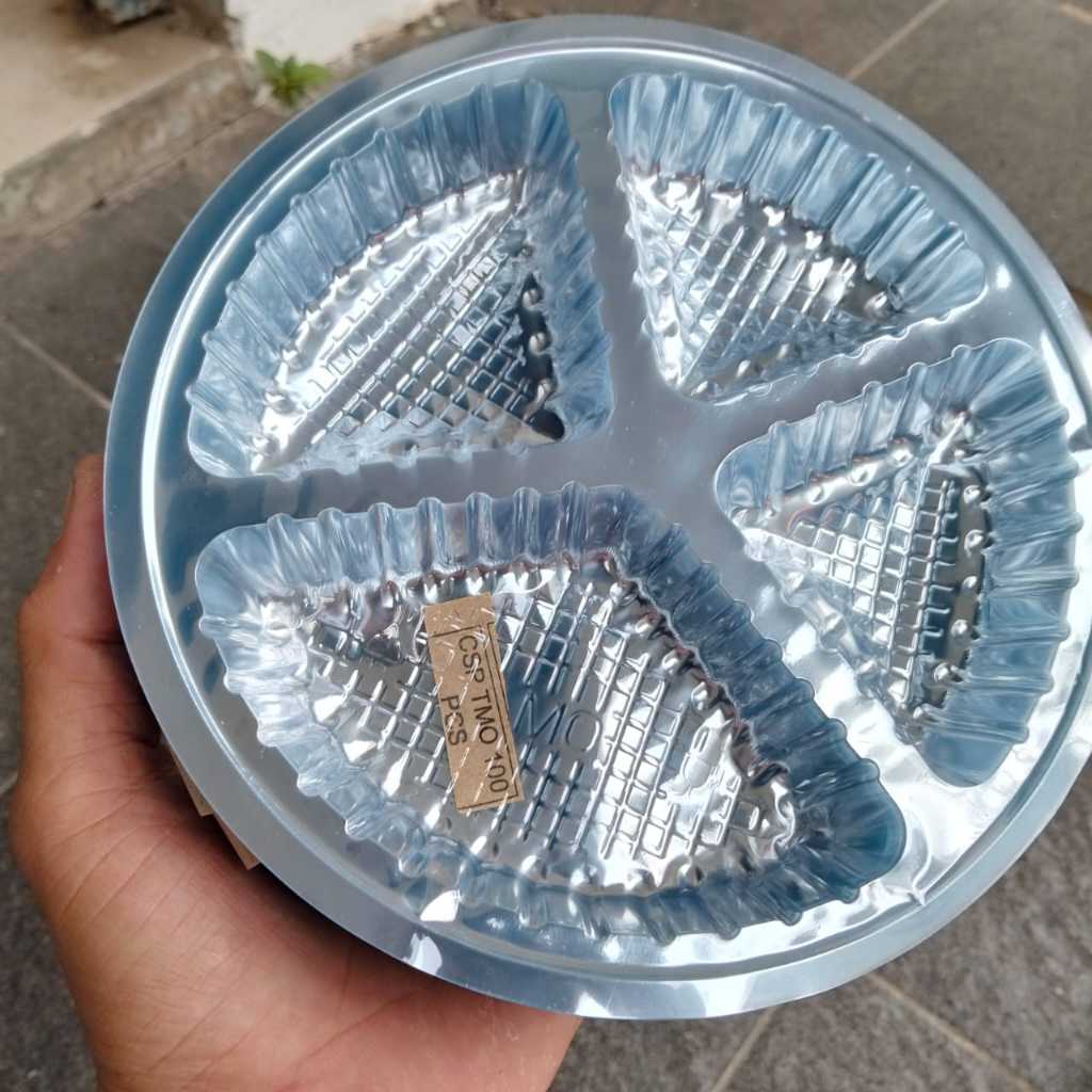 (100pcs) Mika TMO Sekat 4 Dalaman Kotak Nasi 20x20 / Mika Food Grade Merk CSP