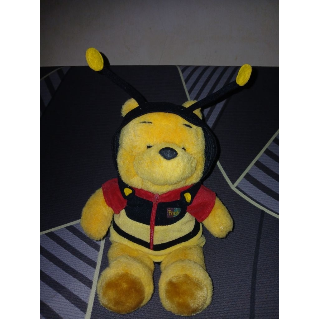 Boneka Winnie The Pooh Kostum Lebah | Bersih dan Wangi