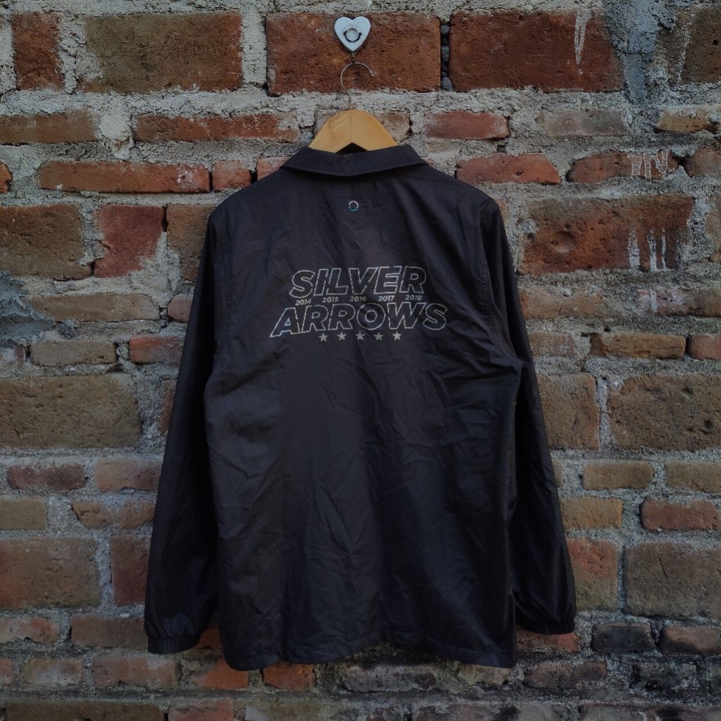 Couch Jacket Mercedes AMG F1 Team Original