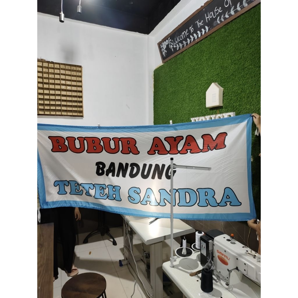 cetak spanduk kain pecel lele jualan toko full print free desain