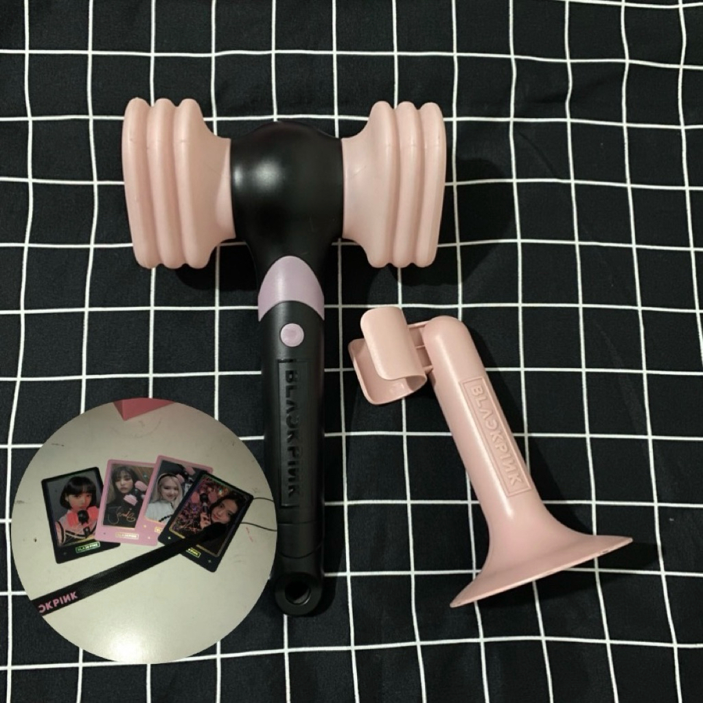 BLACKPINK OFFICIAL LIGHTSTICK Ver. 2 (LIMITED EDITION) + POB (UNSEALED)