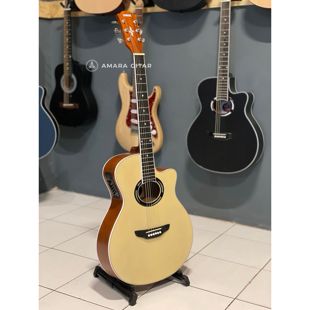 Gitar akustik elektrik yamaha apx500ii Bandung
