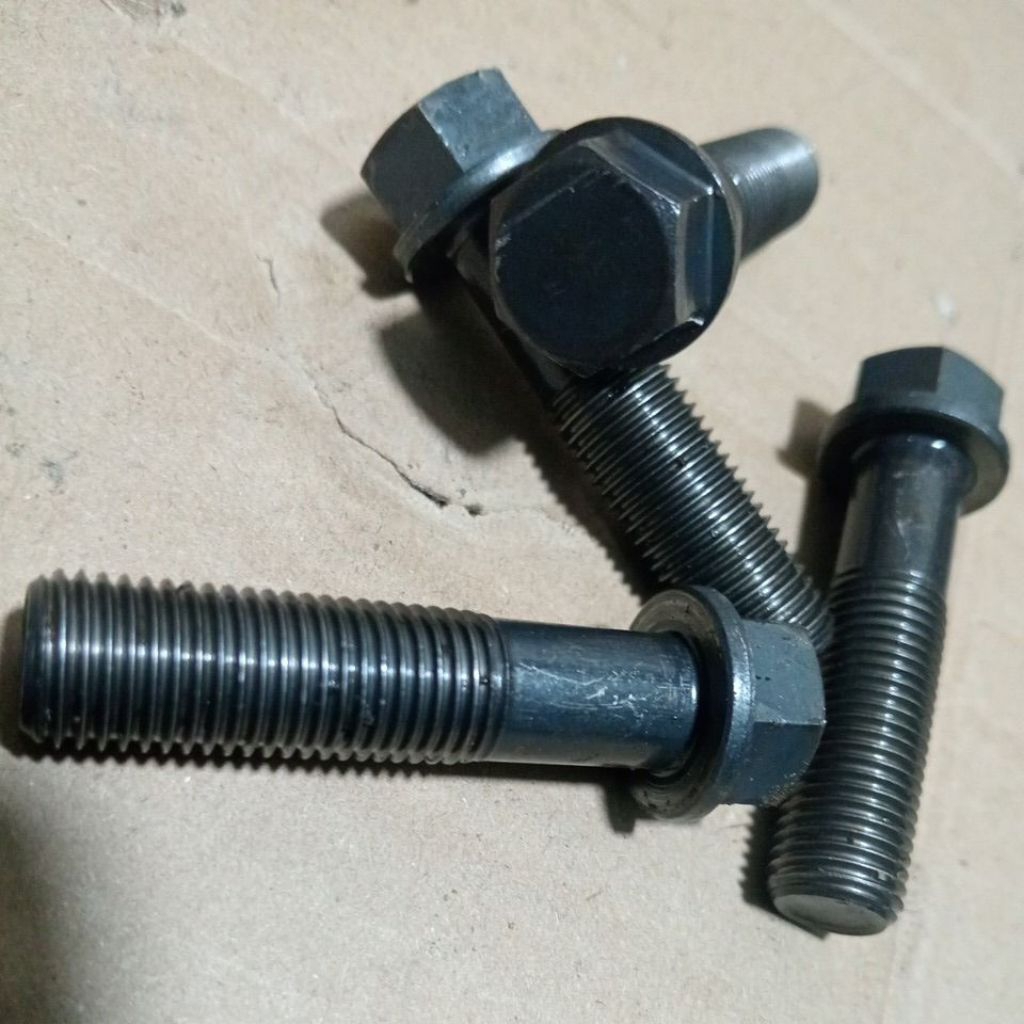 Baut Stang Piston Isuzu D Max 4JJ