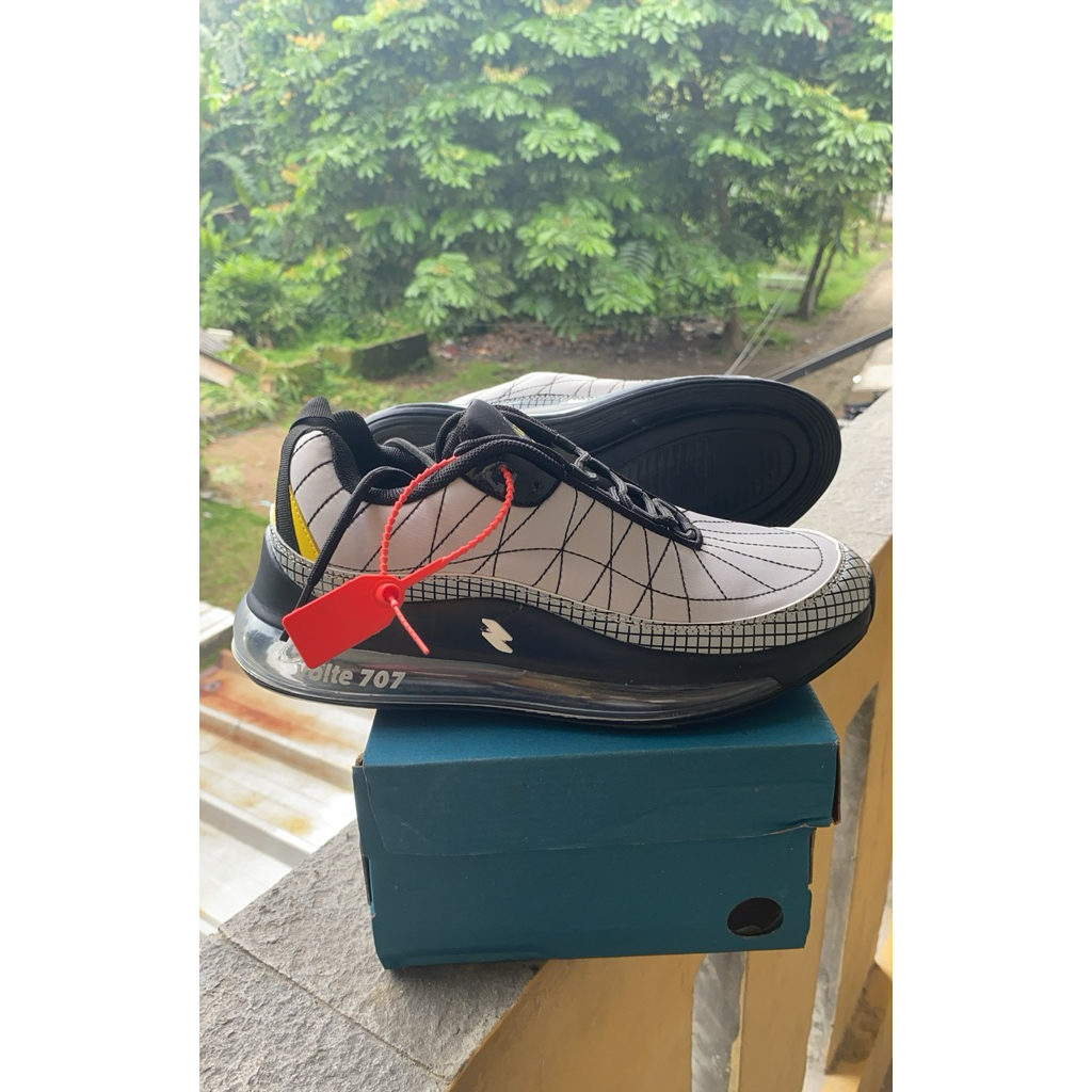 sepatu runing ARVY  volte 707 grey black