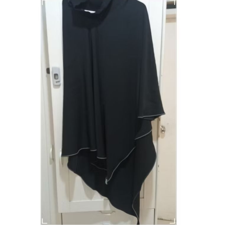 PRELOVED Elmadina Stitch Amroun Jilbab (custom jadi khiban) - Black