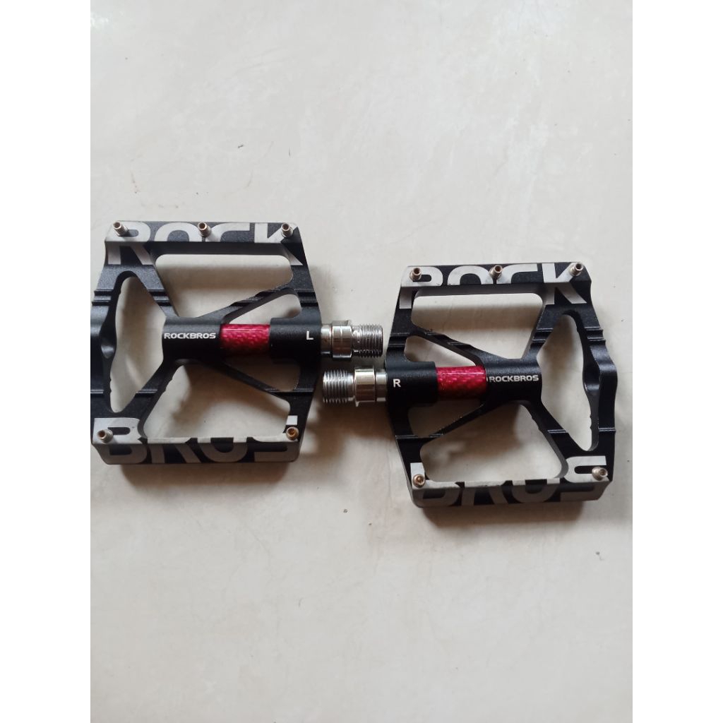 Pedal rockbros alloy bearing