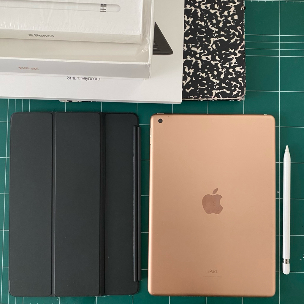 [PRELOVED/SECOND] NEGO IPad 8th Generation FULL SET + Box Mulus Original Apple California 128GB Wif 