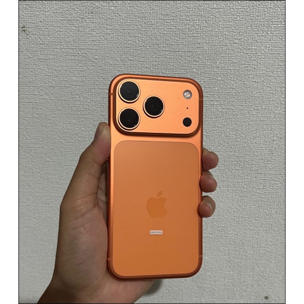 Jual Rugi Handphone HP Iphone Pro Max 17 Orange Second