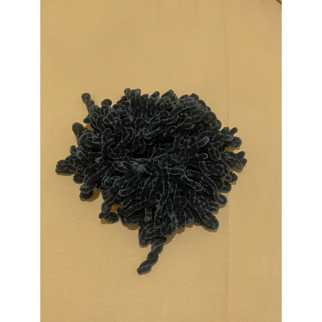 ( PRELOVED ) Cepol ubur ubur ukuran besar warna hitam