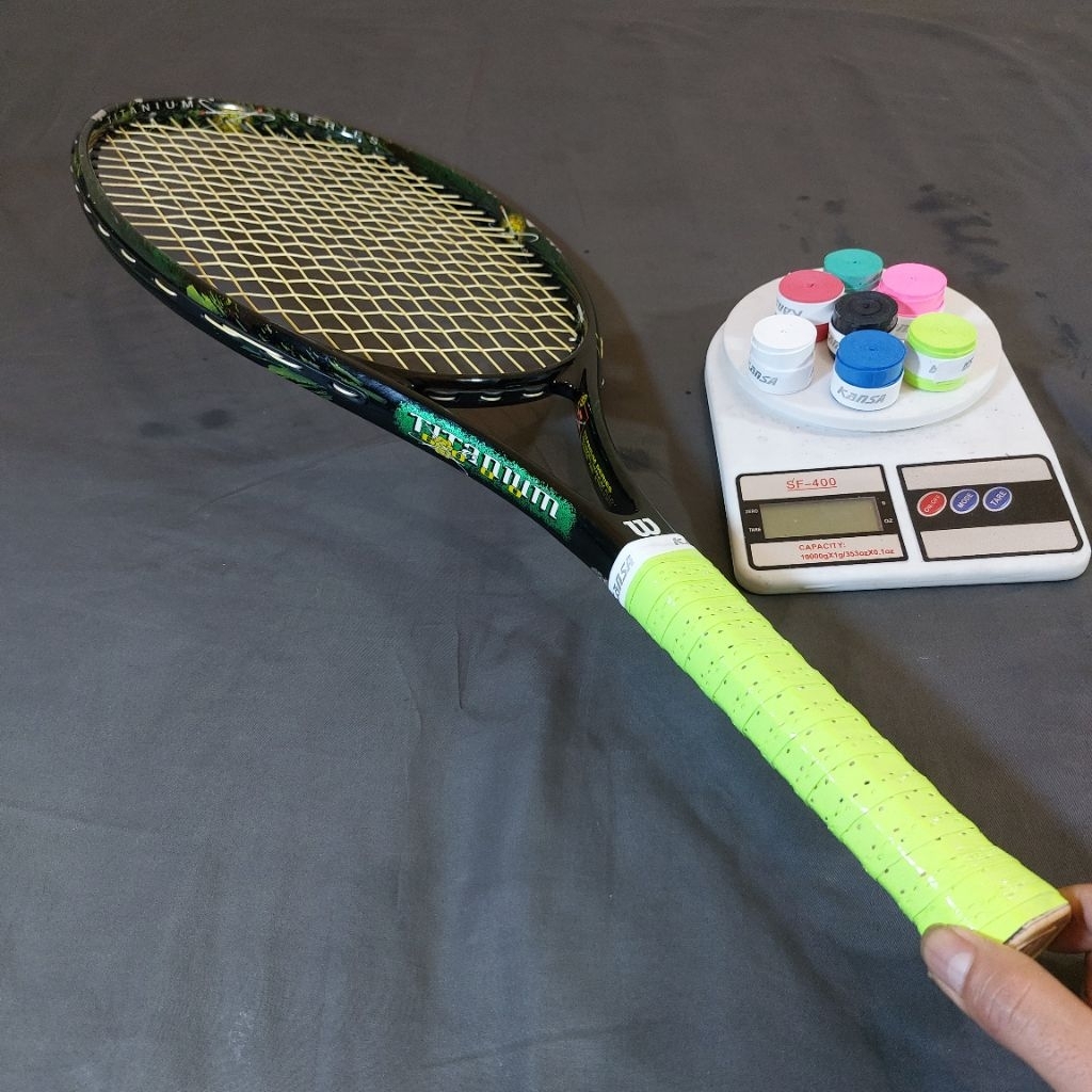 RAKET TENIS ORIGINAL WILSON TITANIUM 6000 BEKAS 310G