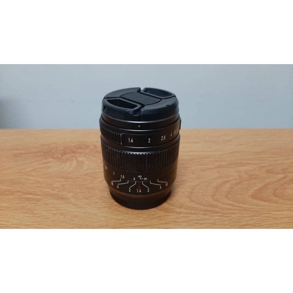 Lensa Manual 7artisans 55mm/f1.4 Fujifilm