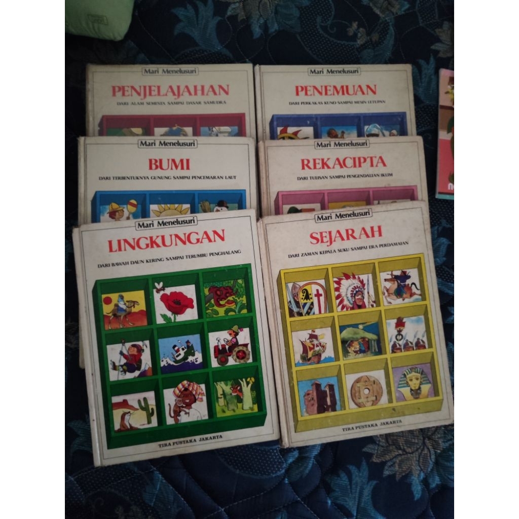 Mari Menelusuri Tira Pustaka