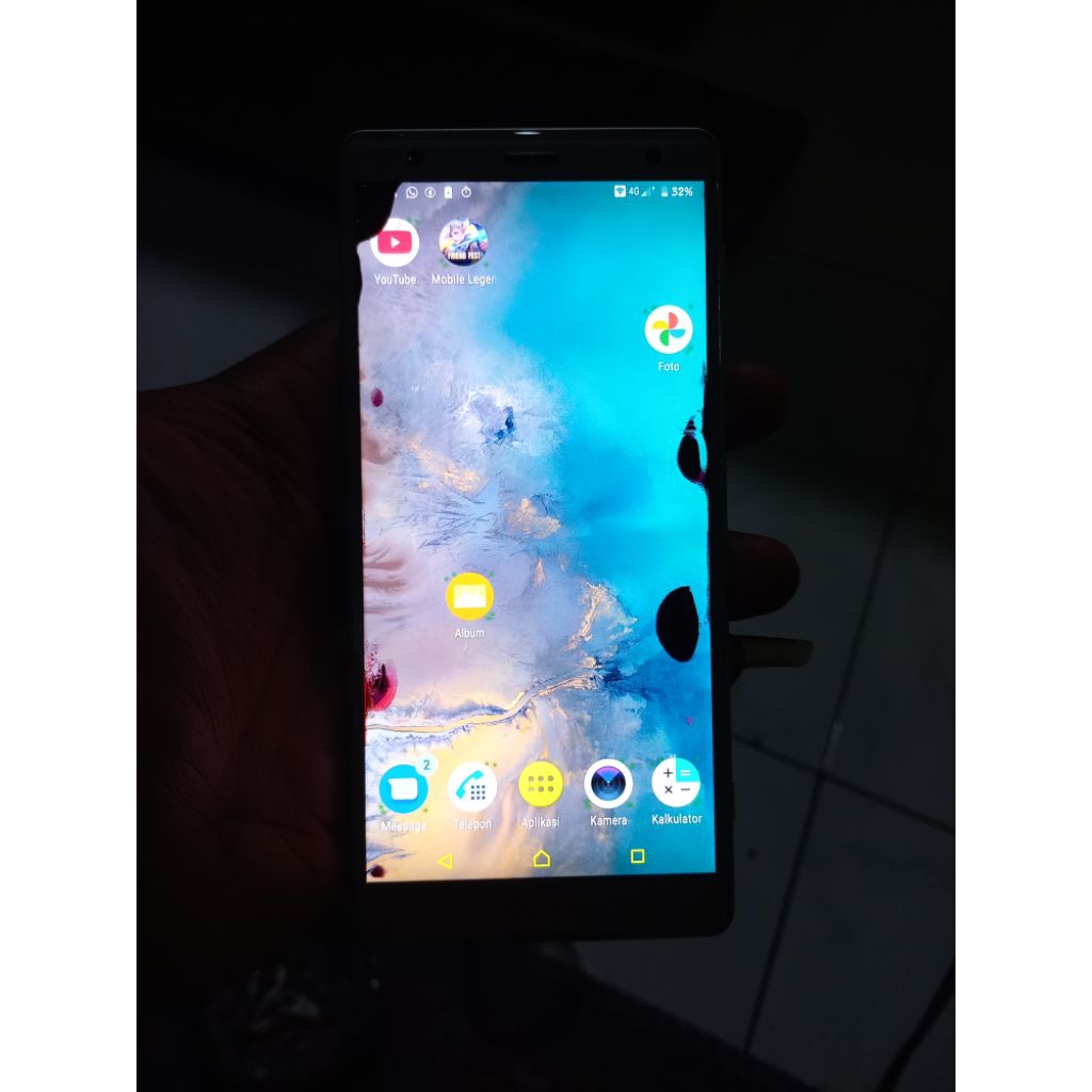 sony xz2 4/64  allop