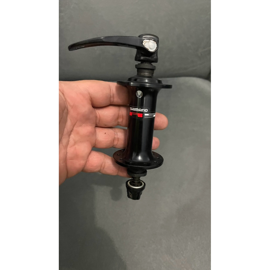 hub depan shimano R500 with Qr 20 hole mulus