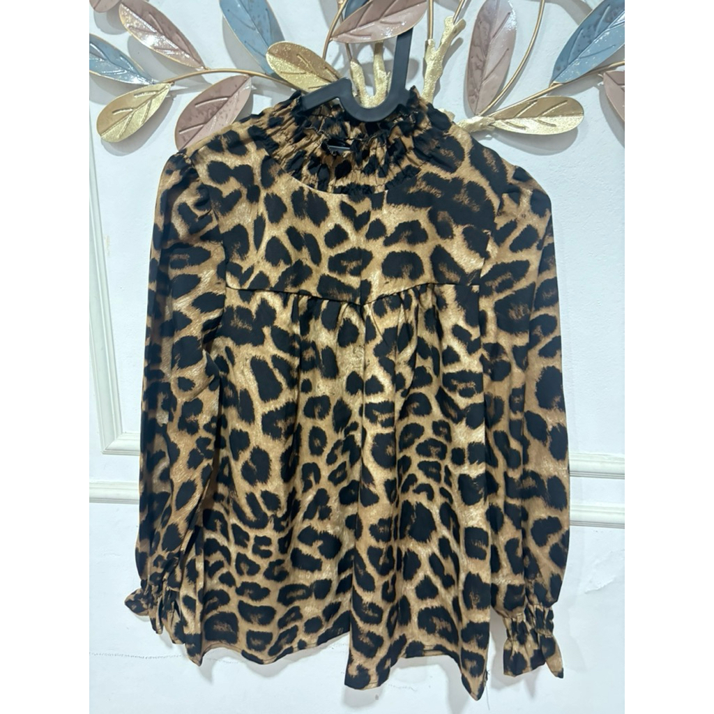 BAJU LORENG LORENG PRELOVED BAGUS