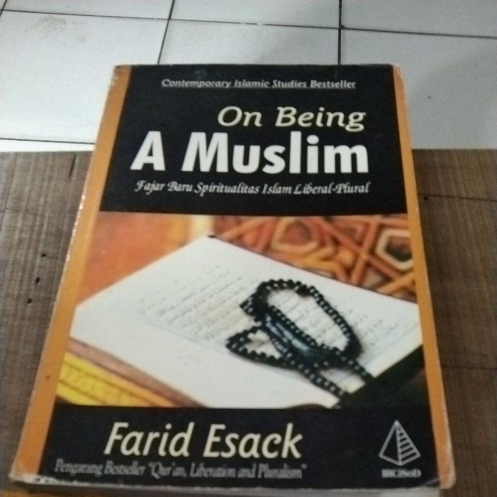 Buku bekas On Being A Muslim