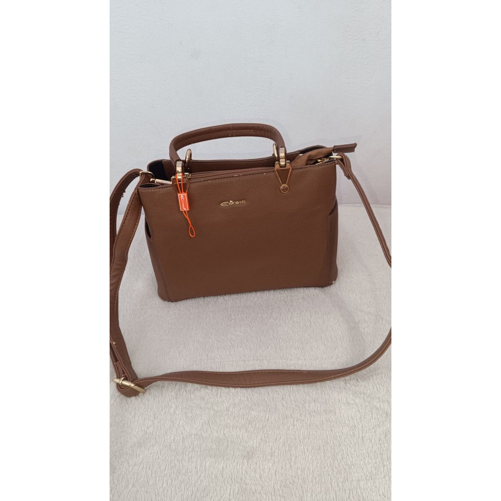 ( Preloved) Tas Wanita slempang Emsio Em'sio Elizabeth