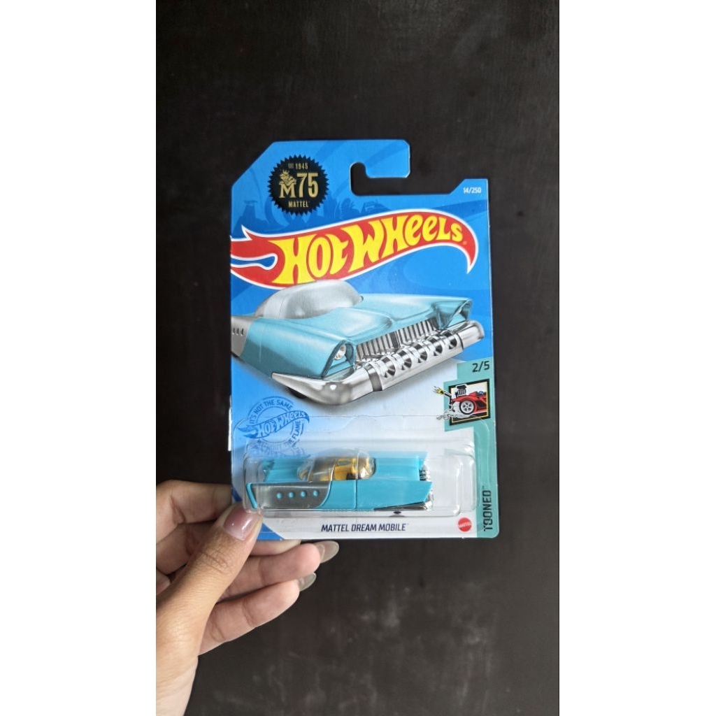 Hot Wheels Mattel Dream Mobile 75th