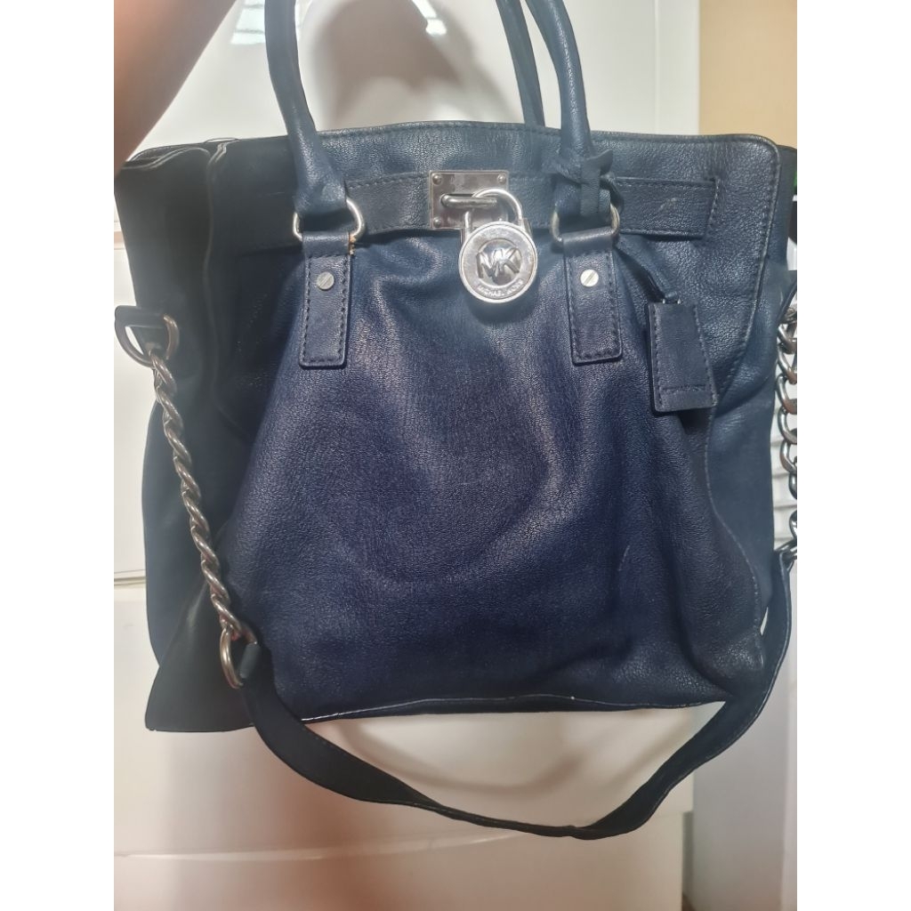 Tas Mk navy preloved