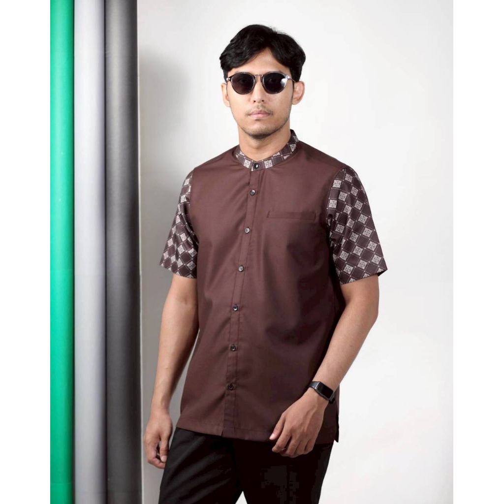 Kemeja Koko Saviq Mahoghani Lengan Pendek Motif/Kemko andalas