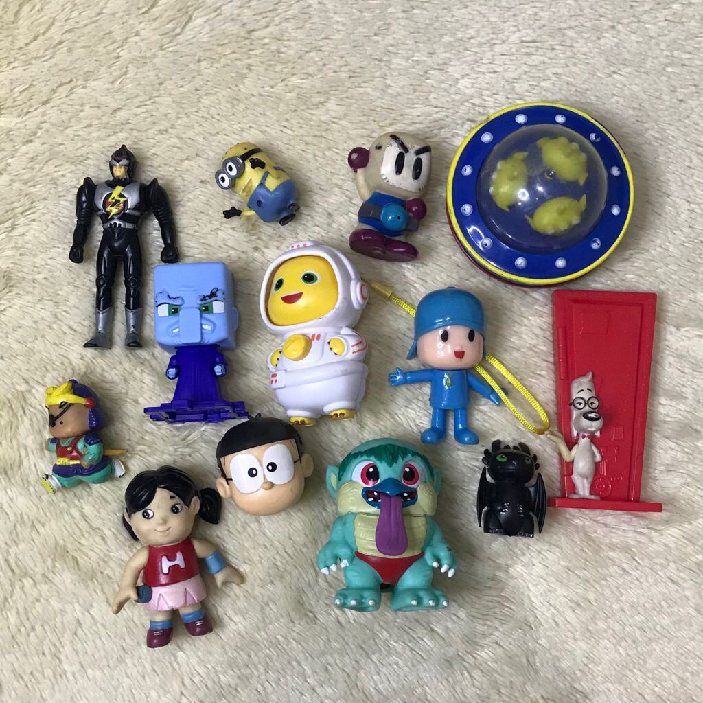 MAINAN FIGURE CAMPUR MIX 13PCS TOY STORY ALIEN NAILONG NOBITA JUNK TAKE ALL - PRELOVED