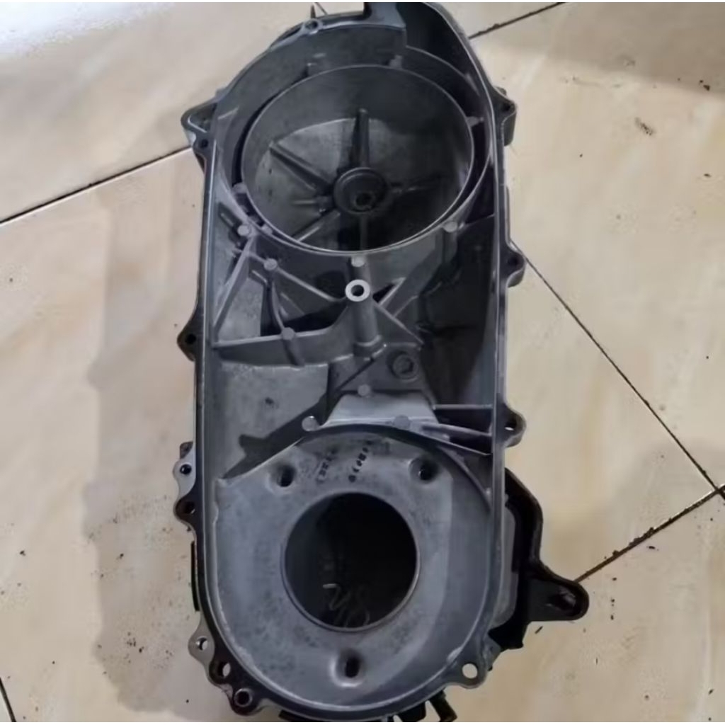 TERBARU bak blok cover cvt honda vario new 160 - pcx new terbaru 160  ORIGINAL COPOTAN