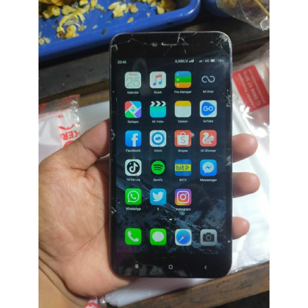 Redmi note 5A ram 4/64