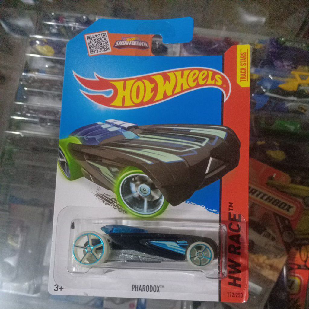 hot wheels pharodox biru