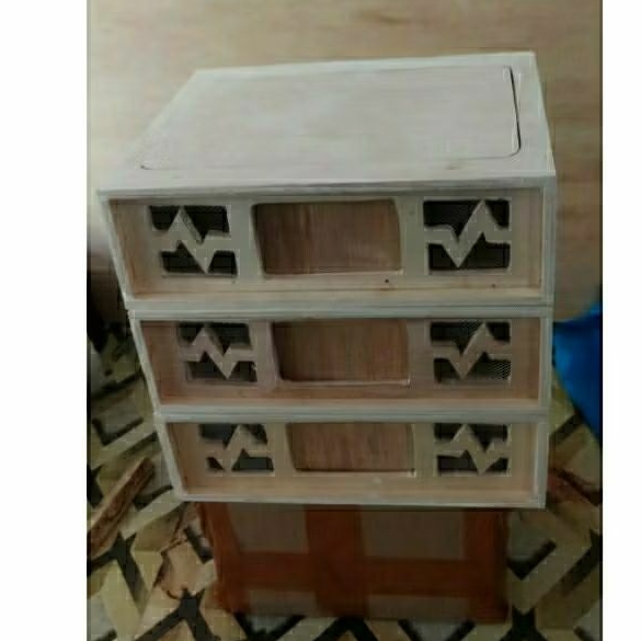 Box power 5 Amper, ukuran 30x25 tinggi dlm 8cm