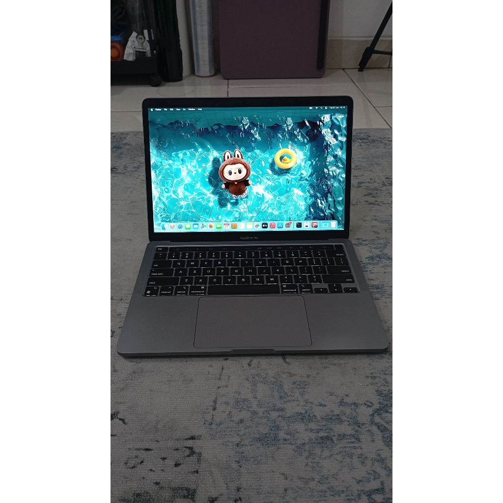 MacBook Pro 13" 2020 —  M1 / 16GB / 256GB