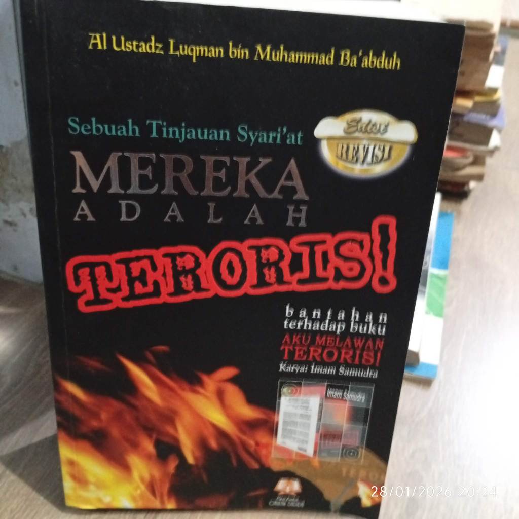 buku agama sebuah tinjauan syariat mereka adalah teroris 716 hal 2005