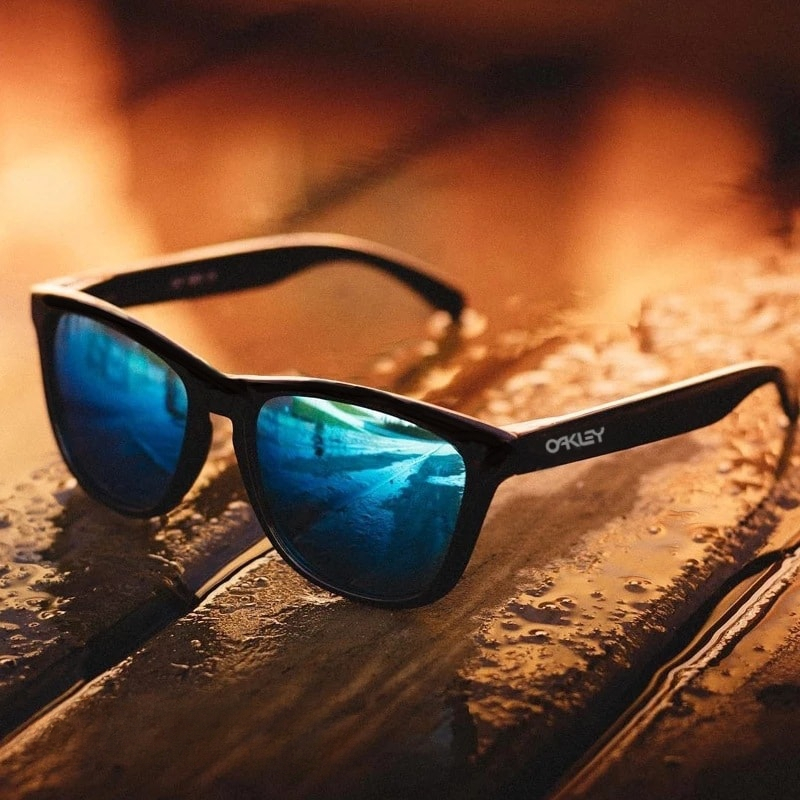 SUNGLASSES KACAMATA OAKLEY FROGSKIN LENSA POLARIZED DESAIN UNIK TERBARU KEREN