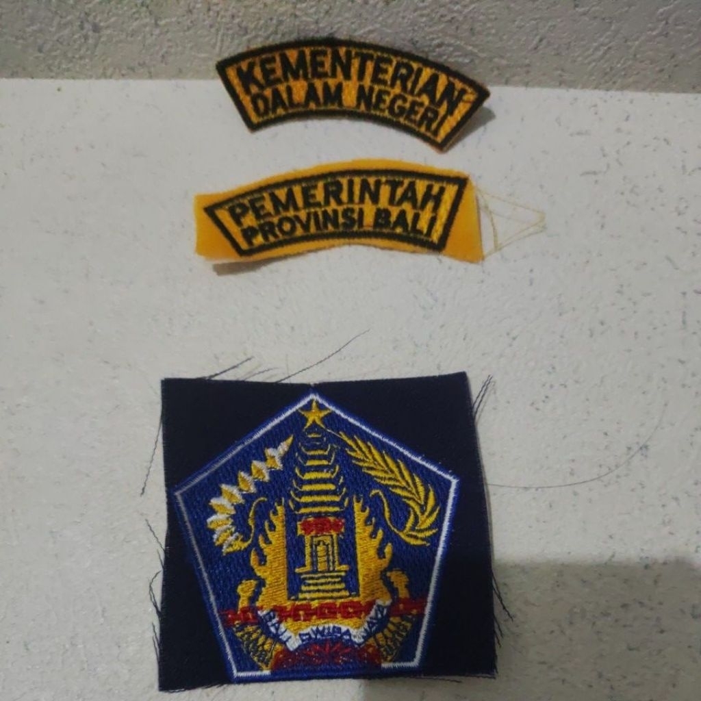 emblem pemerintah provinsi bali