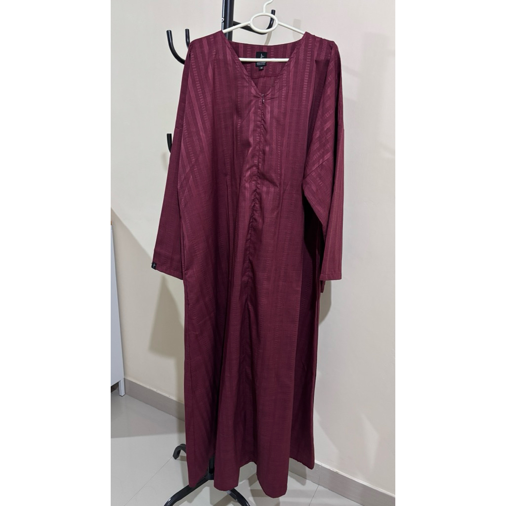 Preloved Abaya Plum Attire
