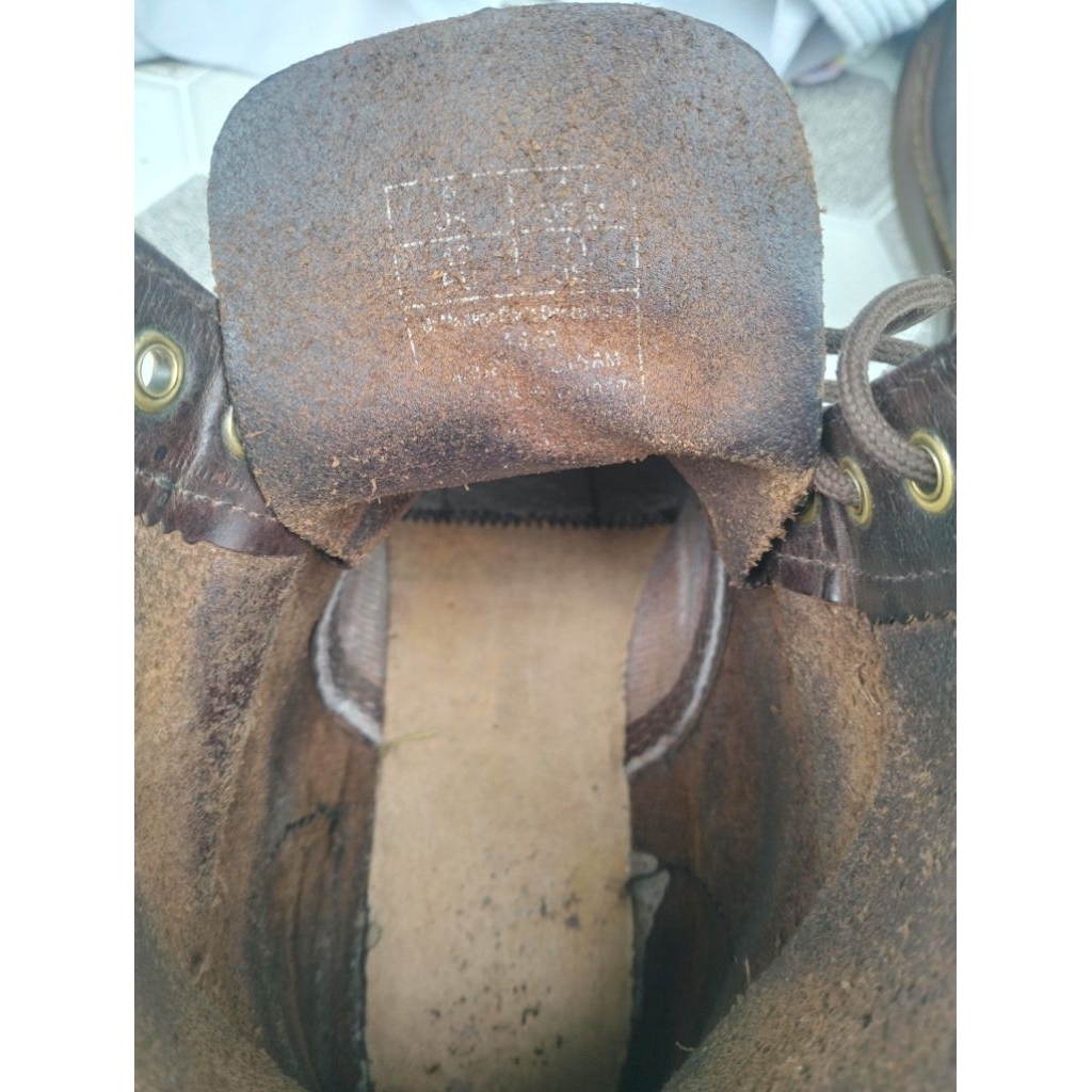 Docmart crazy horse