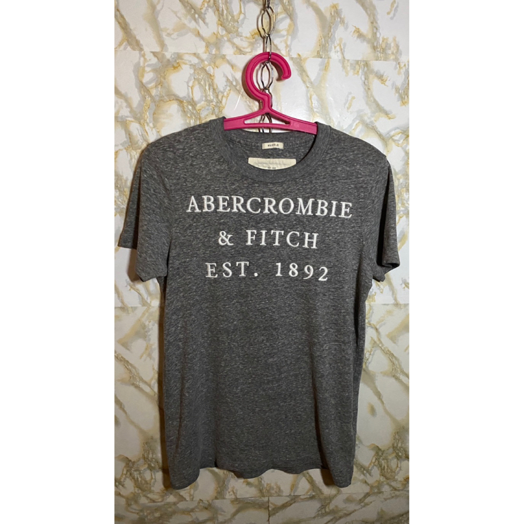 Kaos Abercrombie