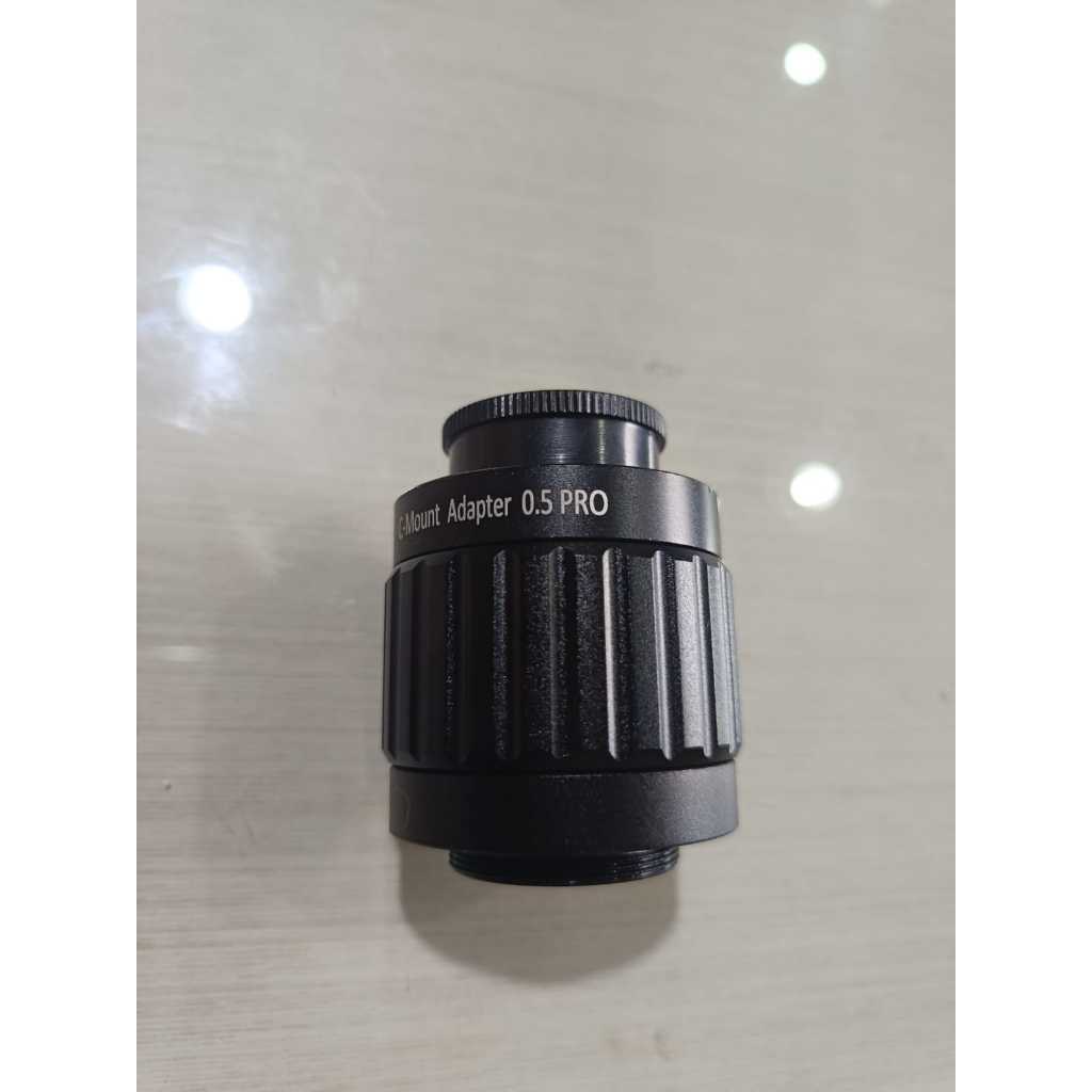 C MOUNT ADAPTER 0,5X
