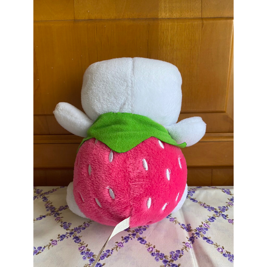 Preloved Boneka Hello Kitty Strawberry