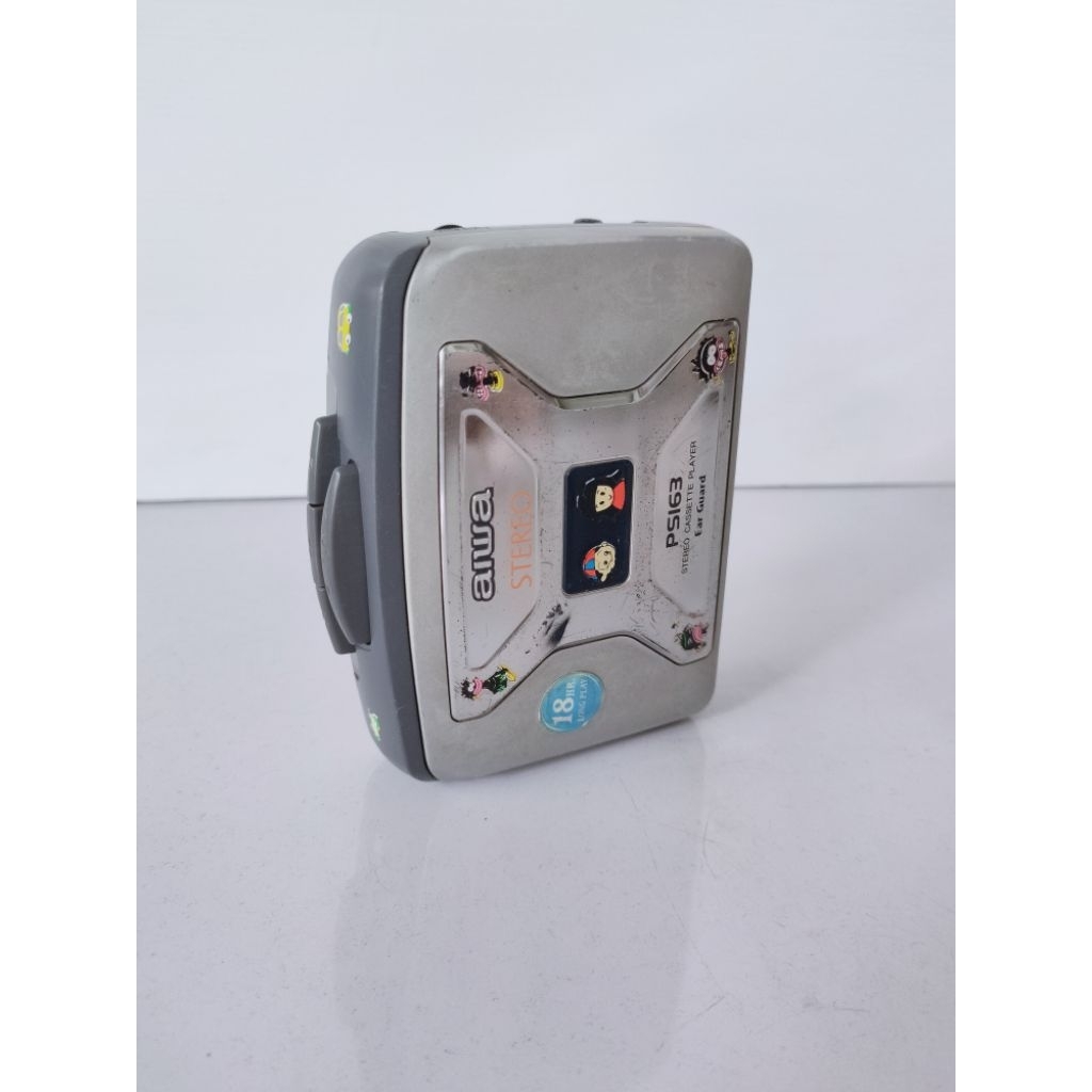 Walkman Aiwa HS-PS163 vintage stereo cassette player pemutar kaset pita antik koleksi tape walkman l