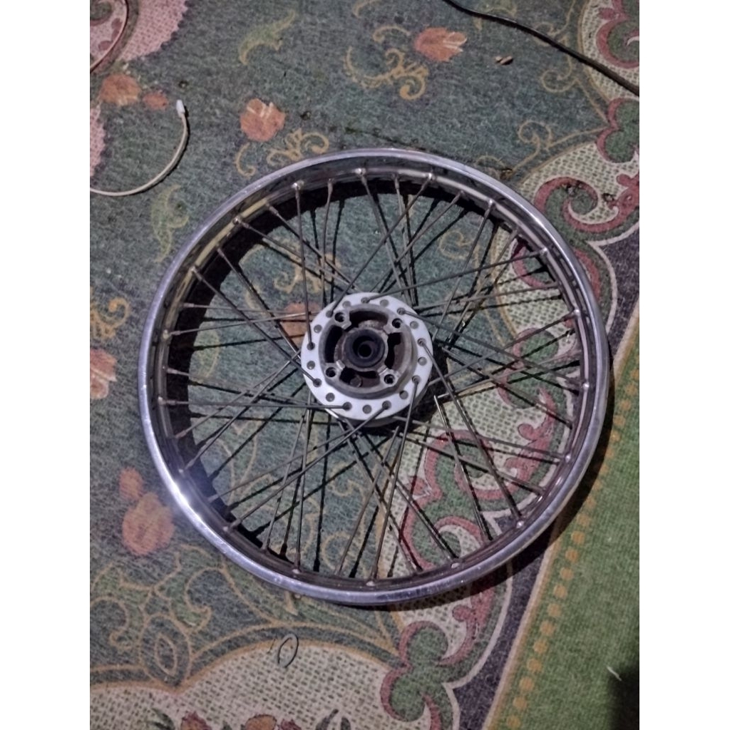 pelek/velg jari jari Buat depan motor Revo absolut/Revo Blade/Revo fit original coopotan siap pakai