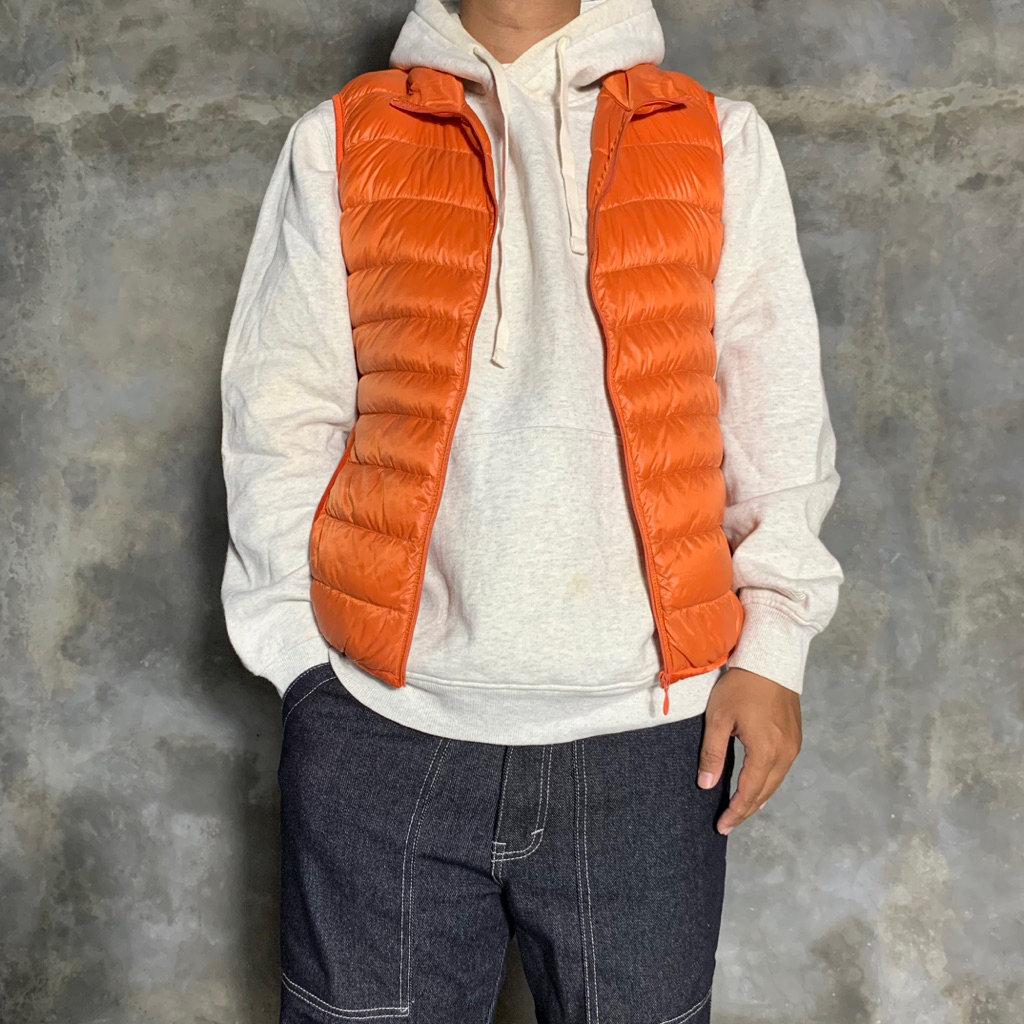 Rompi Vest Uniqlo Ultralight size L