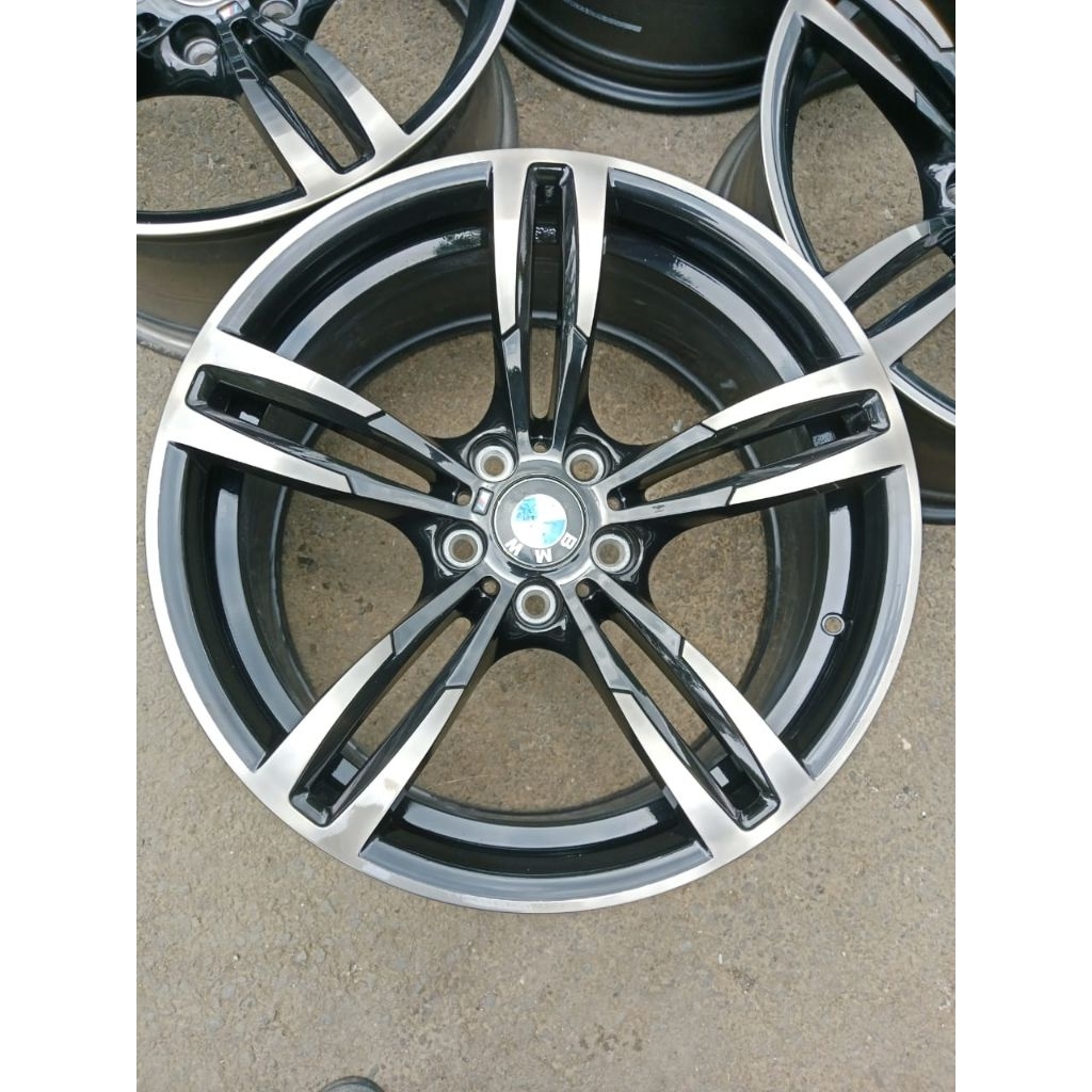 Velg Ori Oem BMW M4 F80/F82 Style 437M R19 Pcd 5X120 Lebar 9/10 ET 29/40 Original Hungary