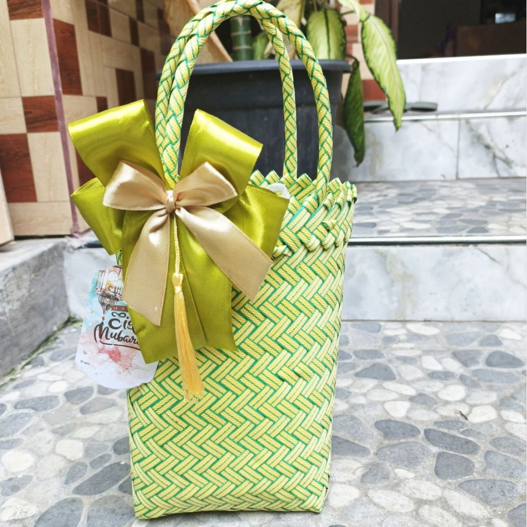 tas anyam tinggi/tas hampers/tas souvenir