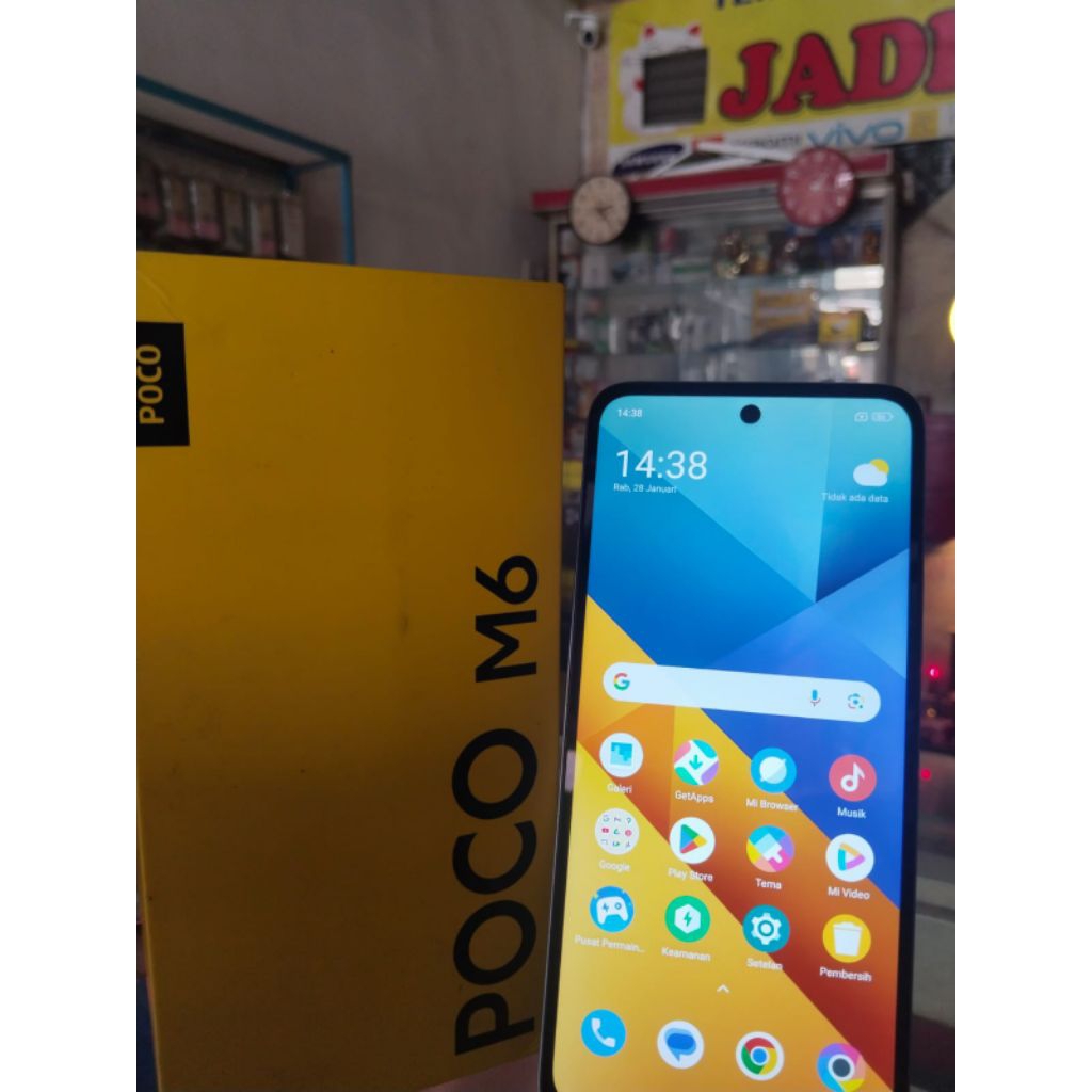 HP SECOND MURAH BERGARANSI POCO M6 RAM  8+4/256 KOTAK