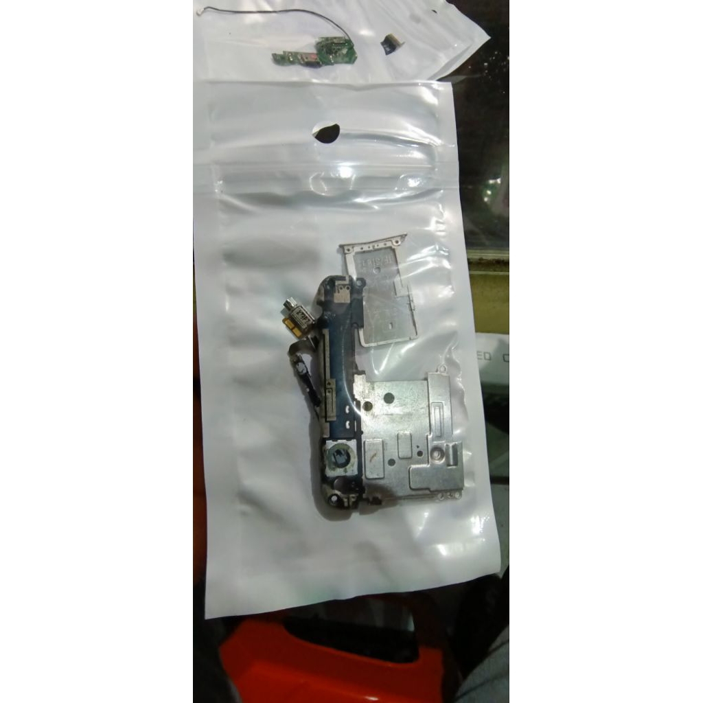 Tutup Mesin + Fleksibel On/off Redmi 4X Ori