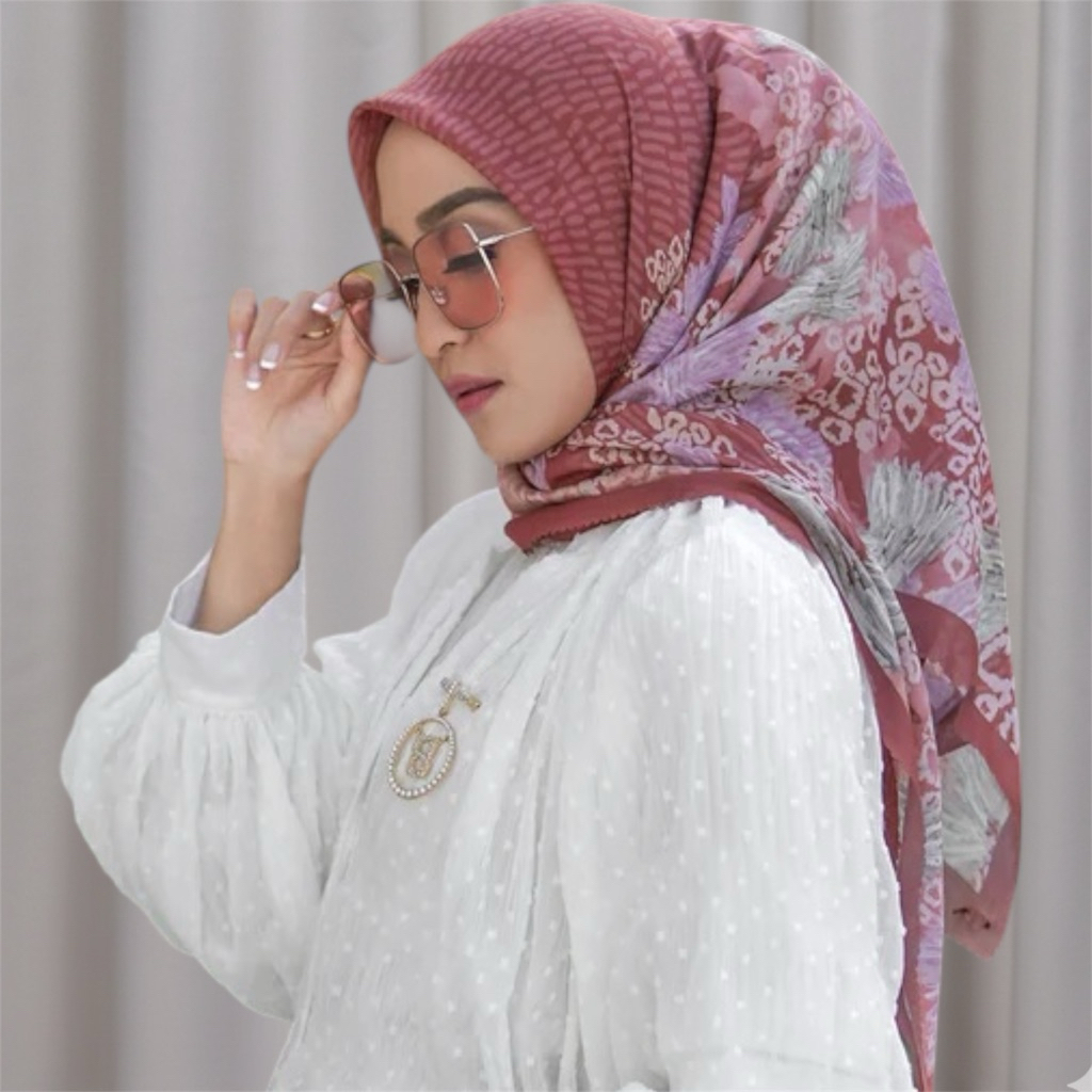 Buttonscarves Les Amities Reborn Series Voile Square Hijab Original